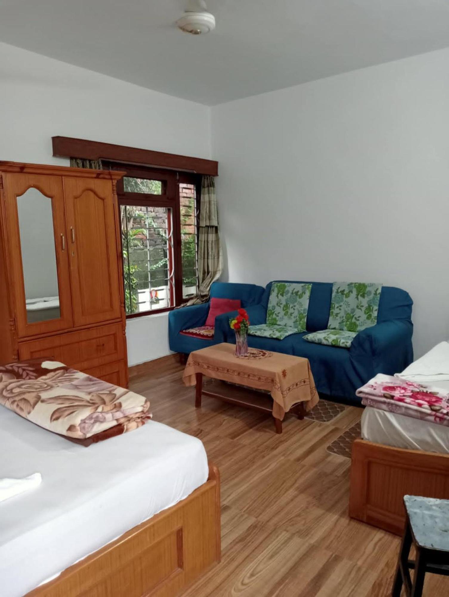 New Summit Guest House Pokhara Dış mekan fotoğraf