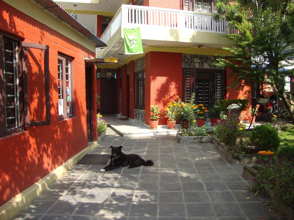 New Summit Guest House Pokhara Dış mekan fotoğraf